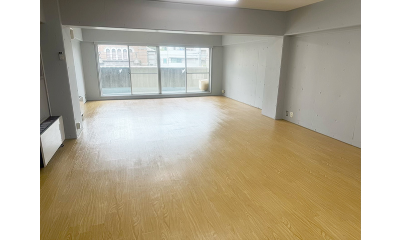 玉泉館II　201号室