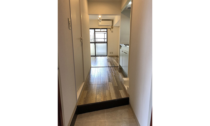 西新宿第2ローヤルコーポ